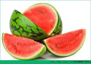 户外吃瓜好不好,户外吃瓜的夏日风情