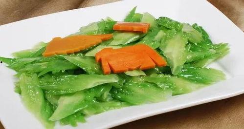 连续吃三根乳瓜