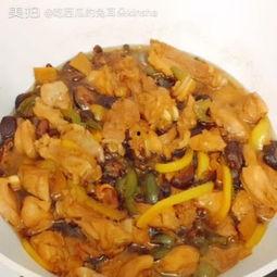 半耳兔子吃瓜,一场甜蜜的冒险之旅